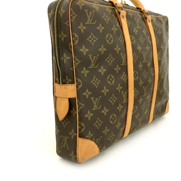 Nice Louis Vuitton Monogram Porte Documents Voyage Briefcase
Authentic. Paris - Picture 2 of 4